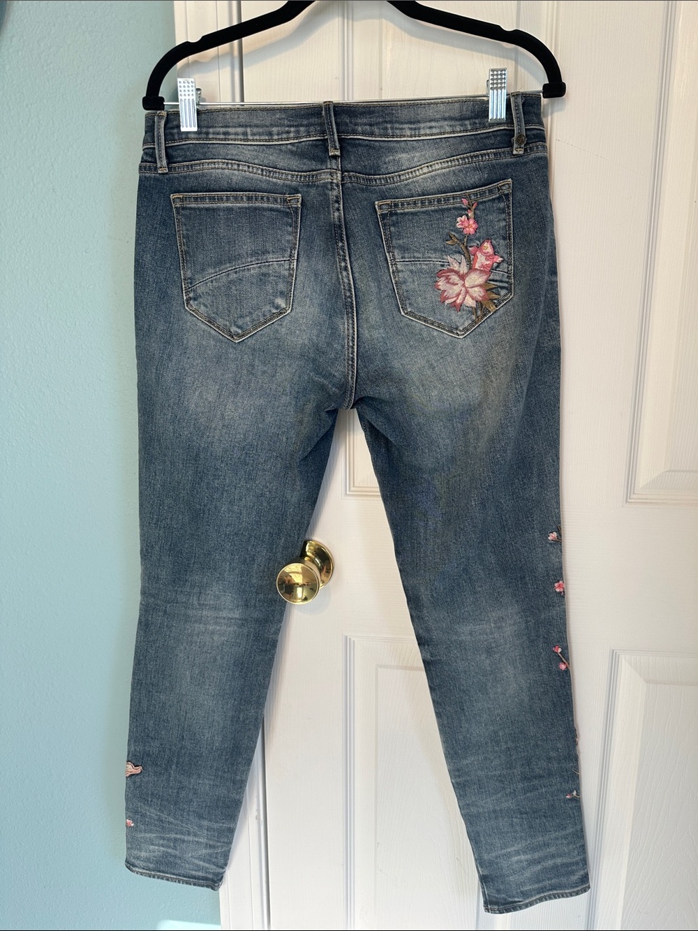 Driftwood Women's Embroidered Denim Jeans Marilyn Koi from Sundance size 28 - Picture 10 of 10